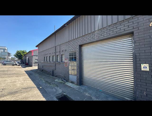 227M² WAREHOUSE TO LET IN WYNBERG